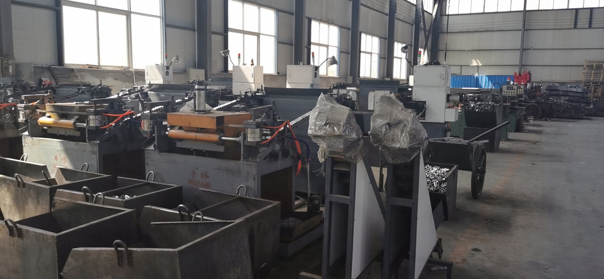 鋼筋套筒生產(chǎn)車(chē)間